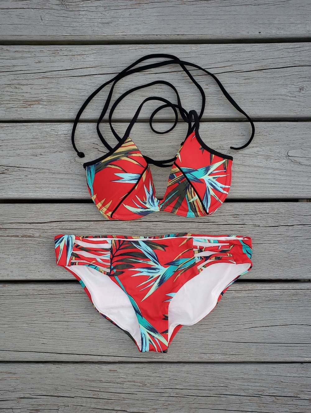 PINK Victoria's Secret Vibrant Red Tropical Floral Bikini Set - Small